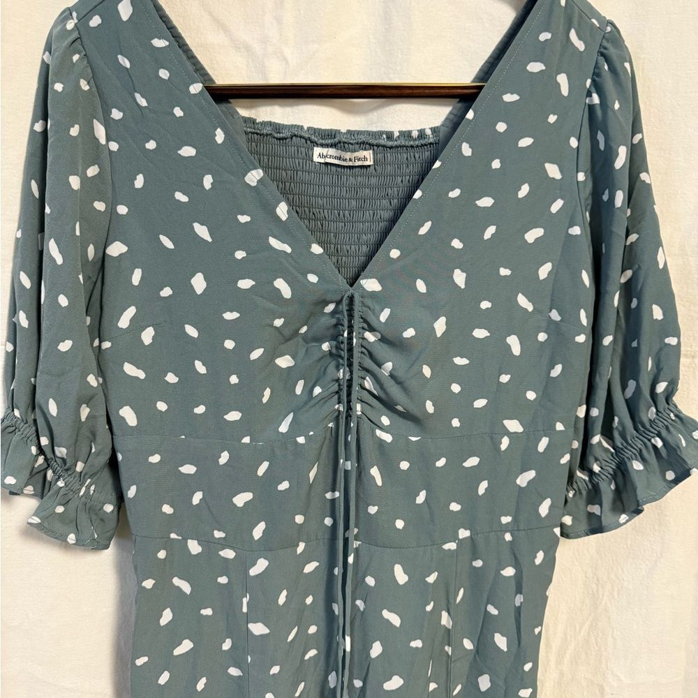 Abercrombie & Fitch Ruched Smocked Midi Side Slit Sea Green Dot Puff Sleeve EUC